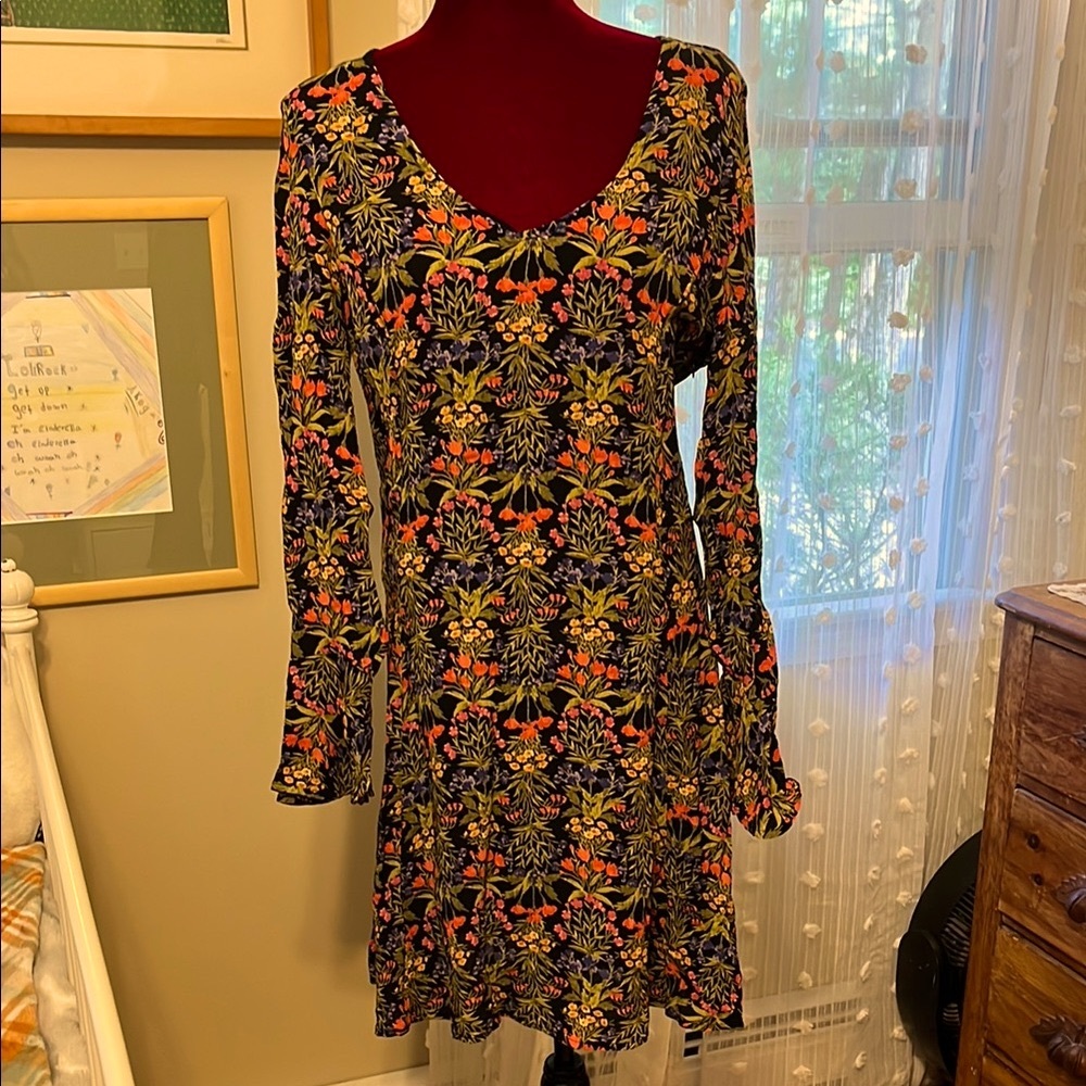 Old Navy Green and Black Long Sleeve Sundress